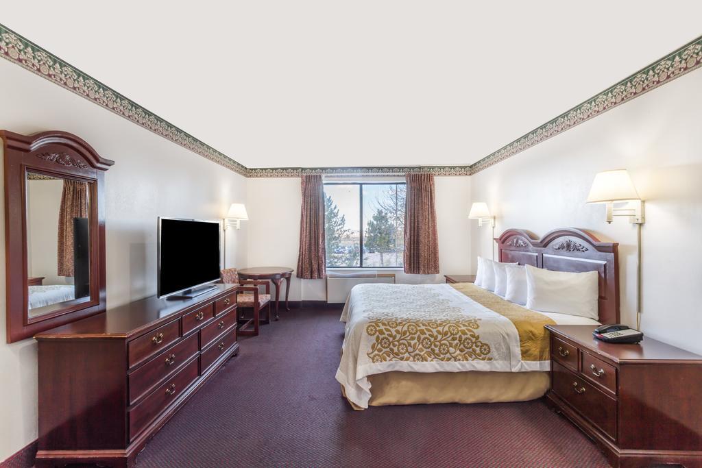 Days Inn By Wyndham Evanston Wy Eksteriør bilde